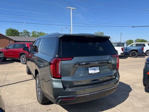 Used 2024 GMC Yukon XL Denali Ultimate AWD/4WD image 7
