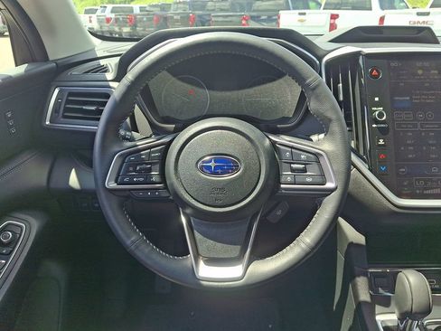 Used 2023 Subaru Ascent Limited AWD/4WD image 19