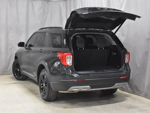 Used 2022 Ford Explorer XLT w/ Equipment Group 202A image 35