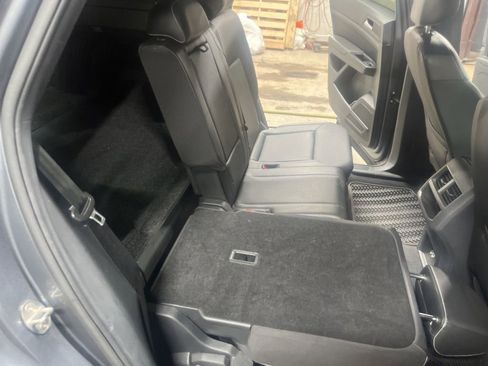 Used 2020 Volkswagen Atlas Cross Sport SEL image 13