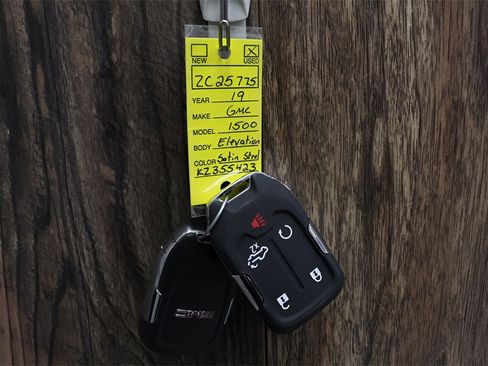 Used 2019 GMC Sierra 1500 Elevation image 35