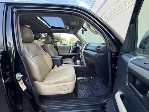 Used 2010 Toyota 4Runner Limited image 24