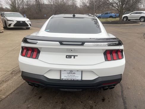 Used 2025 Ford Mustang GT Premium w/ GT Performance Package image 5