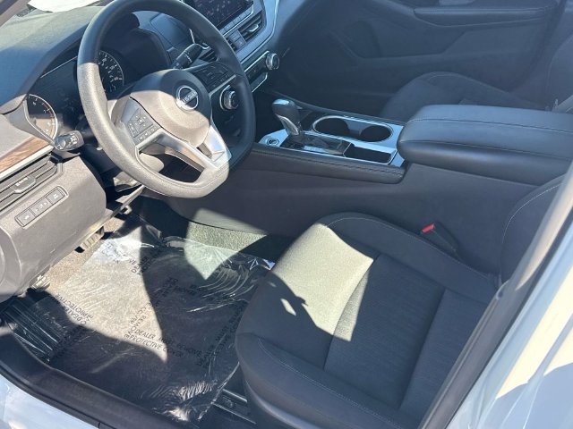 Certified 2023 Nissan Altima 2.5 SV FWD image 15