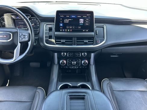 Used 2021 GMC Yukon XL SLT w/ SLT Luxury Package AWD/4WD image 16