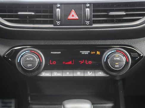 Certified 2023 Kia Forte GT-Line FWD image 15