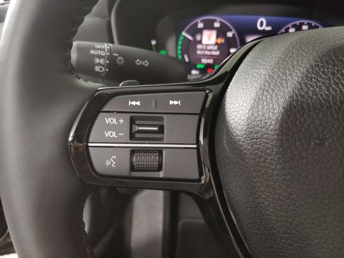 Certified 2025 Honda Accord Touring image 16