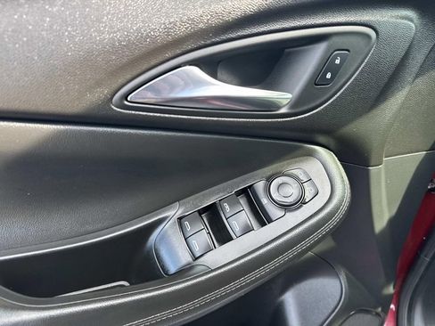 Used 2024 Buick Encore GX Preferred FWD image 20