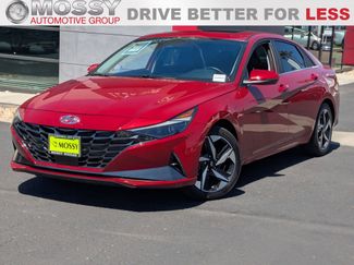 Used 2023 Hyundai Elantra Limited image 1