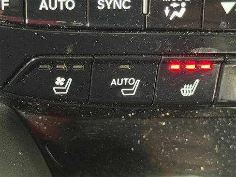 Used 2023 Acura MDX SH-AWD w/ Advance Package image 32