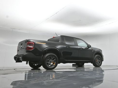 Certified 2024 Ford Maverick Tremor w/ Tremor Off-Road Package AWD/4WD image 50
