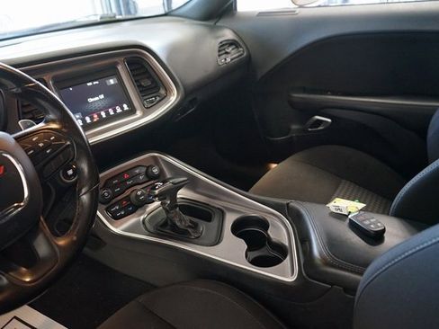 Used 2020 Dodge Challenger R/T image 10