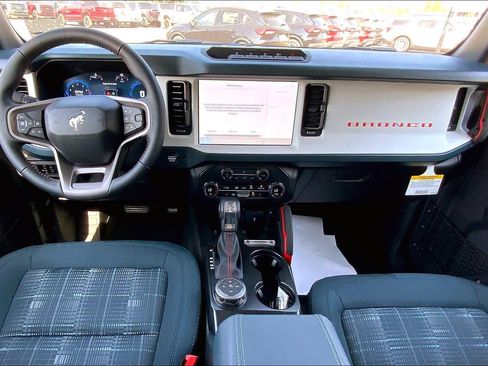 New 2026 Ford Bronco Heritage Edition AWD/4WD image 5