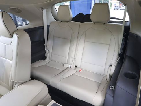 Used 2017 Acura MDX SH-AWD w/ Advance Package image 24