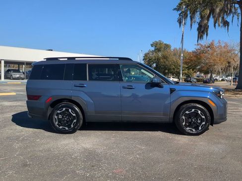 Used 2025 Hyundai Santa Fe SEL image 3