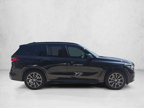 Used 2022 BMW X5 sDrive40i w/ M Sport Package RWD image 4