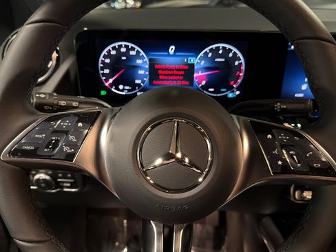 New 2026 Mercedes-Benz GLA 250 image 21