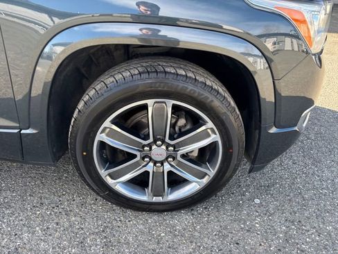 Used 2019 GMC Acadia Denali w/ GMC Pro Grade Package image 16