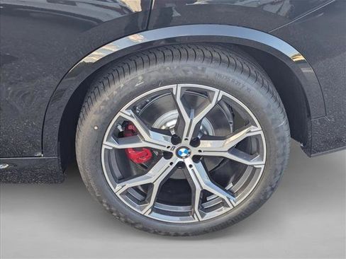 New 2026 BMW X5 xDrive50e w/ M Sport Package image 9
