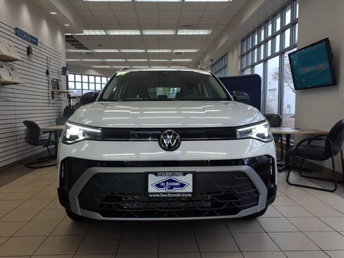 New 2026 Volkswagen Taos S AWD/4WD image 2