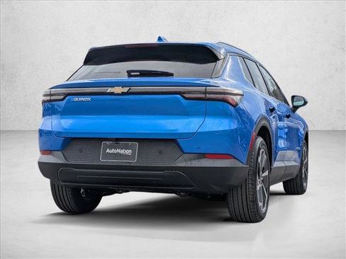 New 2026 Chevrolet Equinox EV LT image 5