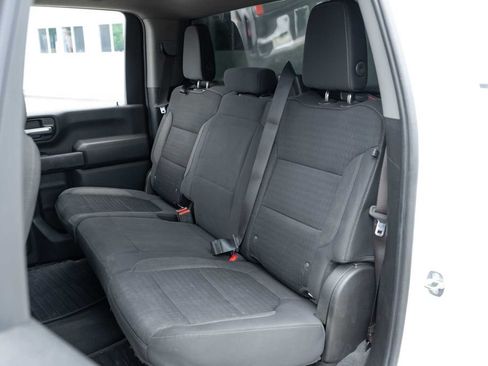 Used 2023 Chevrolet Silverado 2500 LT AWD/4WD image 15