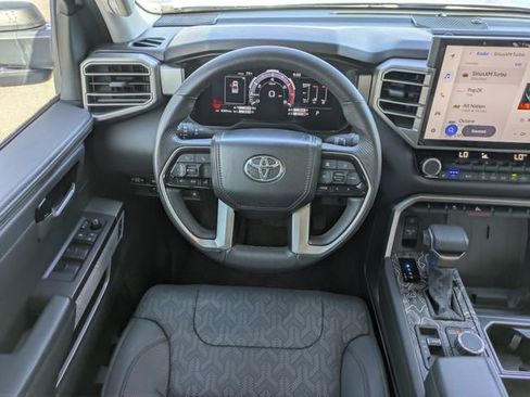 Used 2024 Toyota Tundra Limited AWD/4WD image 17