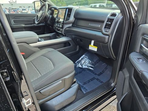 New 2025 RAM 3500 Big Horn image 36