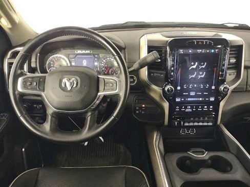 Used 2023 RAM 2500 Laramie AWD/4WD image 16