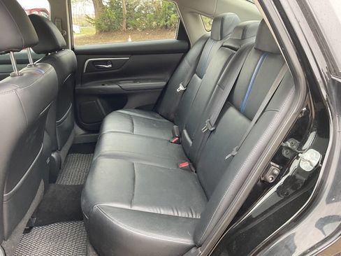 Used 2018 Nissan Altima 2.5 SR w/ SR Special Edition image 12