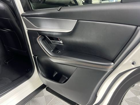 Used 2024 MAZDA CX-90 3.3 Turbo w/ Preferred Plus image 33