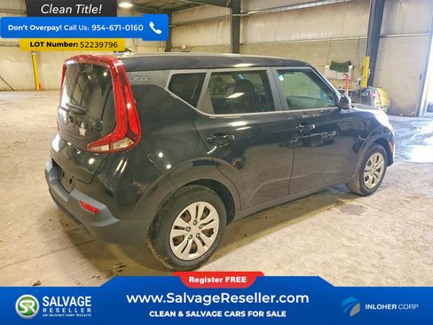 Used 2020 Kia Soul LX FWD image 4