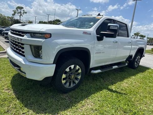 Used 2022 Chevrolet Silverado 2500 LT w/ Z71 Chrome Sport Edition AWD/4WD image 1