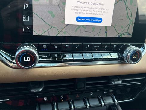 New 2025 GMC Canyon AT4 w/ Nightfall Edition image 16