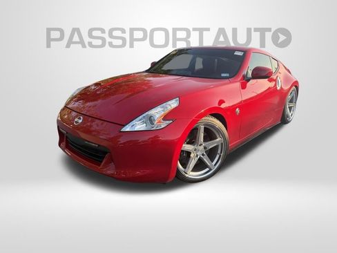Used 2010 Nissan 370Z Coupe w/ Sport Pkg RWD image 1