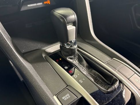 Used 2019 Honda Civic Sport image 29
