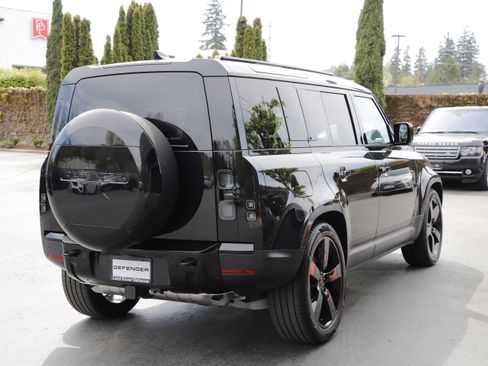 New 2026 Land Rover Defender 110 S AWD/4WD image 6