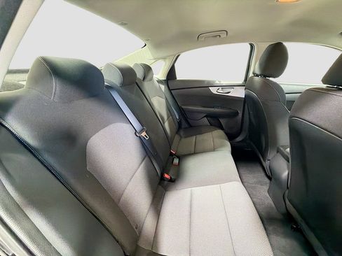 Used 2024 Kia Forte LXS FWD image 25