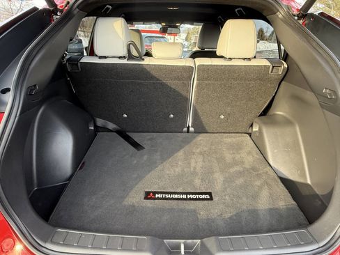 Used 2024 Mitsubishi Eclipse Cross SEL image 28