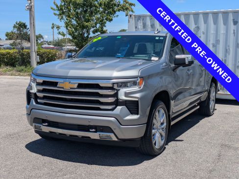 Used 2024 Chevrolet Silverado 1500 High Country w/ Technology Package AWD/4WD image 7