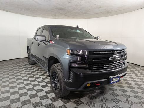 Used 2021 Chevrolet Silverado 1500 LT Trail Boss image 5