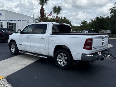 Used 2024 RAM 1500 Laramie AWD/4WD image 9