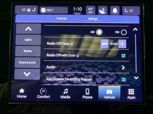 Used 2023 Jeep Grand Cherokee Altitude image 32