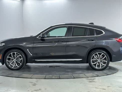 Used 2023 BMW X4 xDrive30i w/ Premium Package AWD/4WD image 5