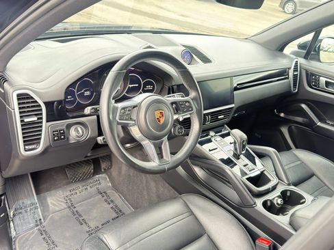 Used 2019 Porsche Cayenne image 13