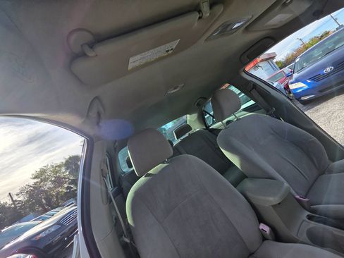 Used 2011 Toyota Corolla LE image 22