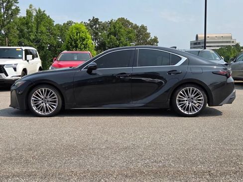 Used 2022 Lexus IS 300 w/ Premium Package RWD image 2
