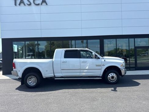 Used 2015 RAM 3500 Laramie Longhorn AWD/4WD image 2
