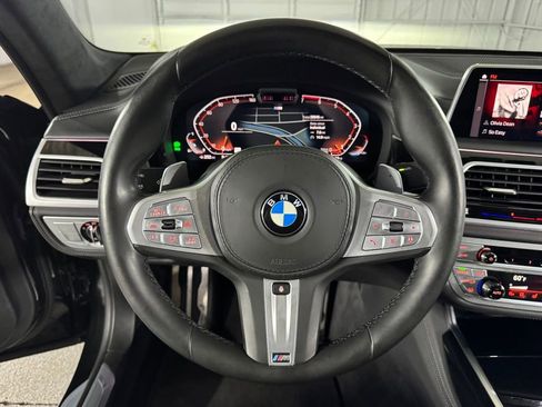 Used 2021 BMW 750i xDrive w/ Executive Package AWD/4WD image 28