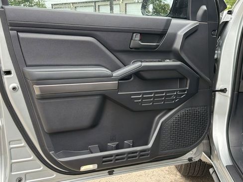 Used 2025 Toyota 4Runner SR5 image 13